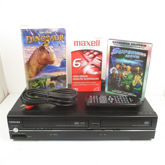 Toshiba DVD VCR Combo Player SDV398KC2 VHS Recorder w/2 Movies, Blank VHS Tape - Picture 1 of 12